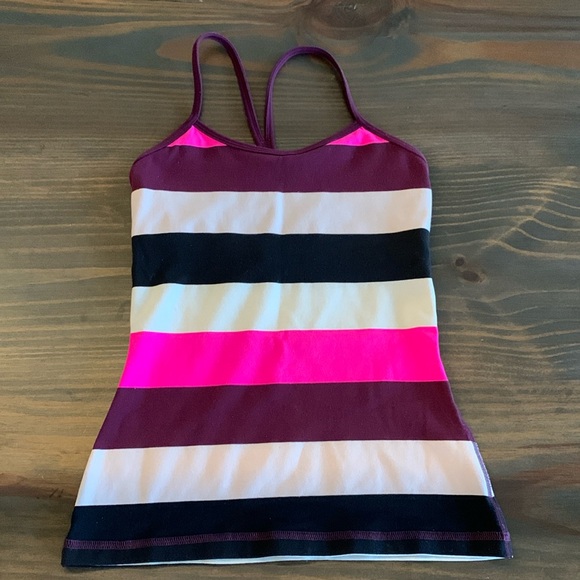 Lululemon sport tank. - Picture 1 of 5